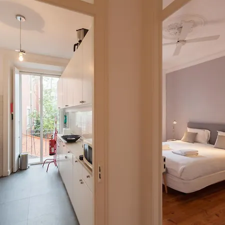 Flh Mouros Spacious * Lisbon